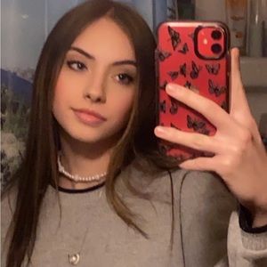 Meet your Posher, Isabella